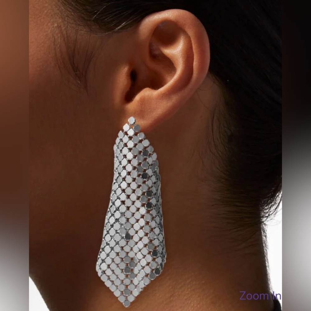 Mean Girls™ x Claire's Silver Chainmail Drop Earrings